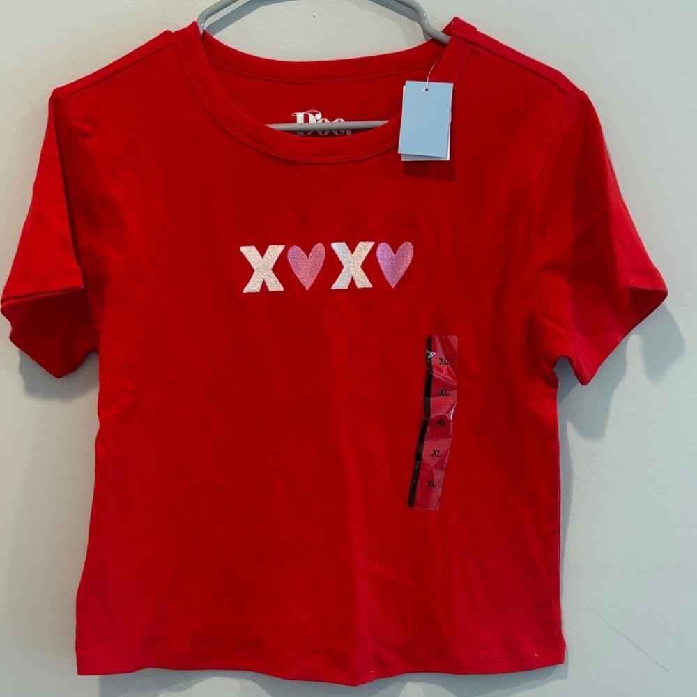 Red XO Heart Short Sleeve Tee